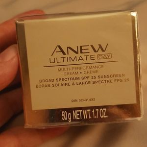 Anew Ultimate Day Multi-Performance Cream